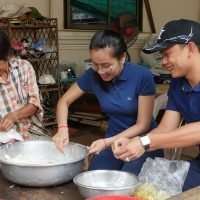 Cooking together is a great experience of local life in Cambodia