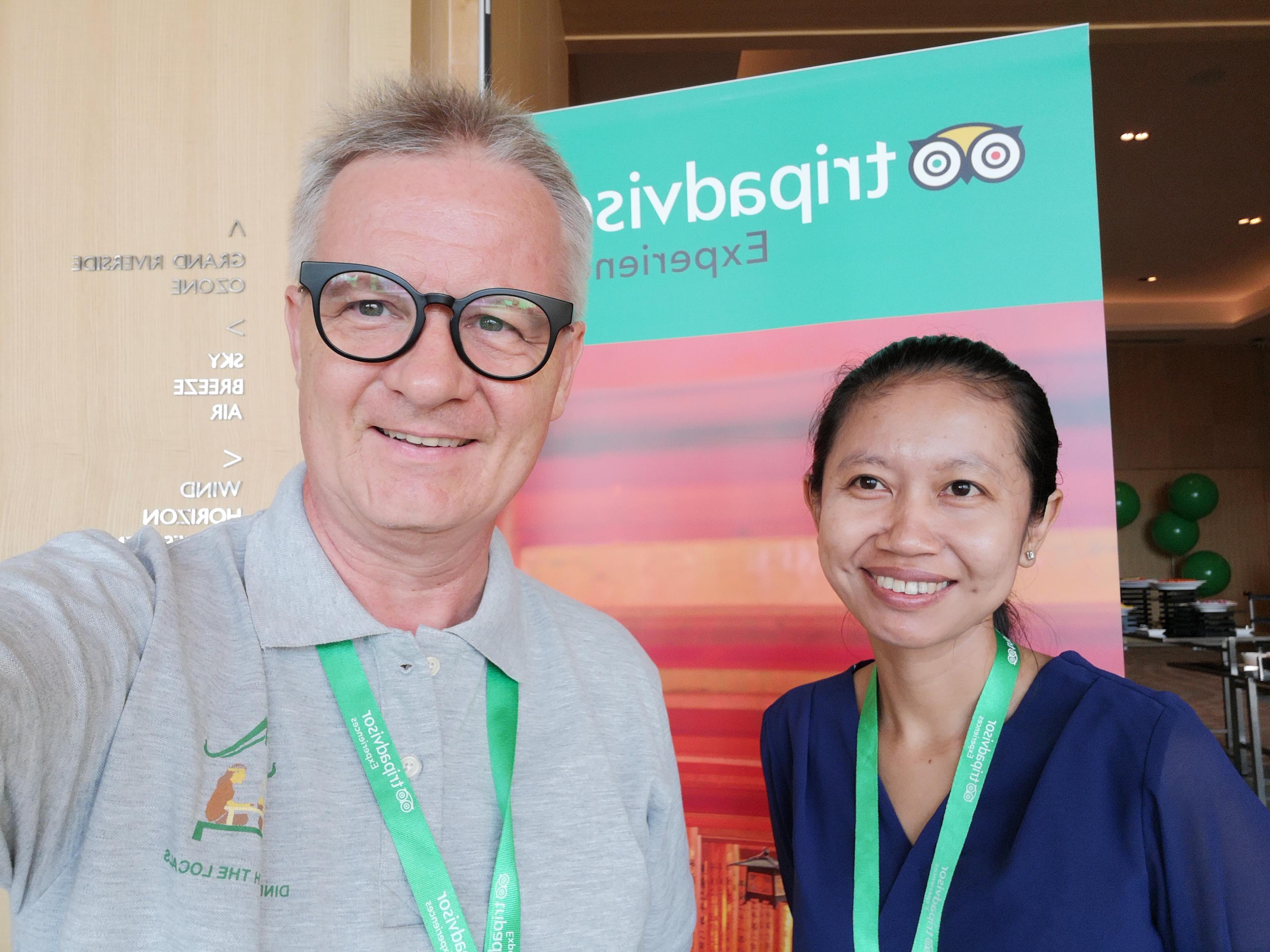 Thomas and Thyda at the Tripadvisor APAC 2019 summit in Bangkok