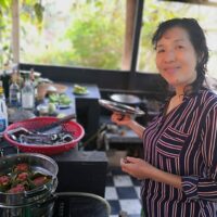 Unser Host Mony bietet einen Kochkurs in Battambang an.