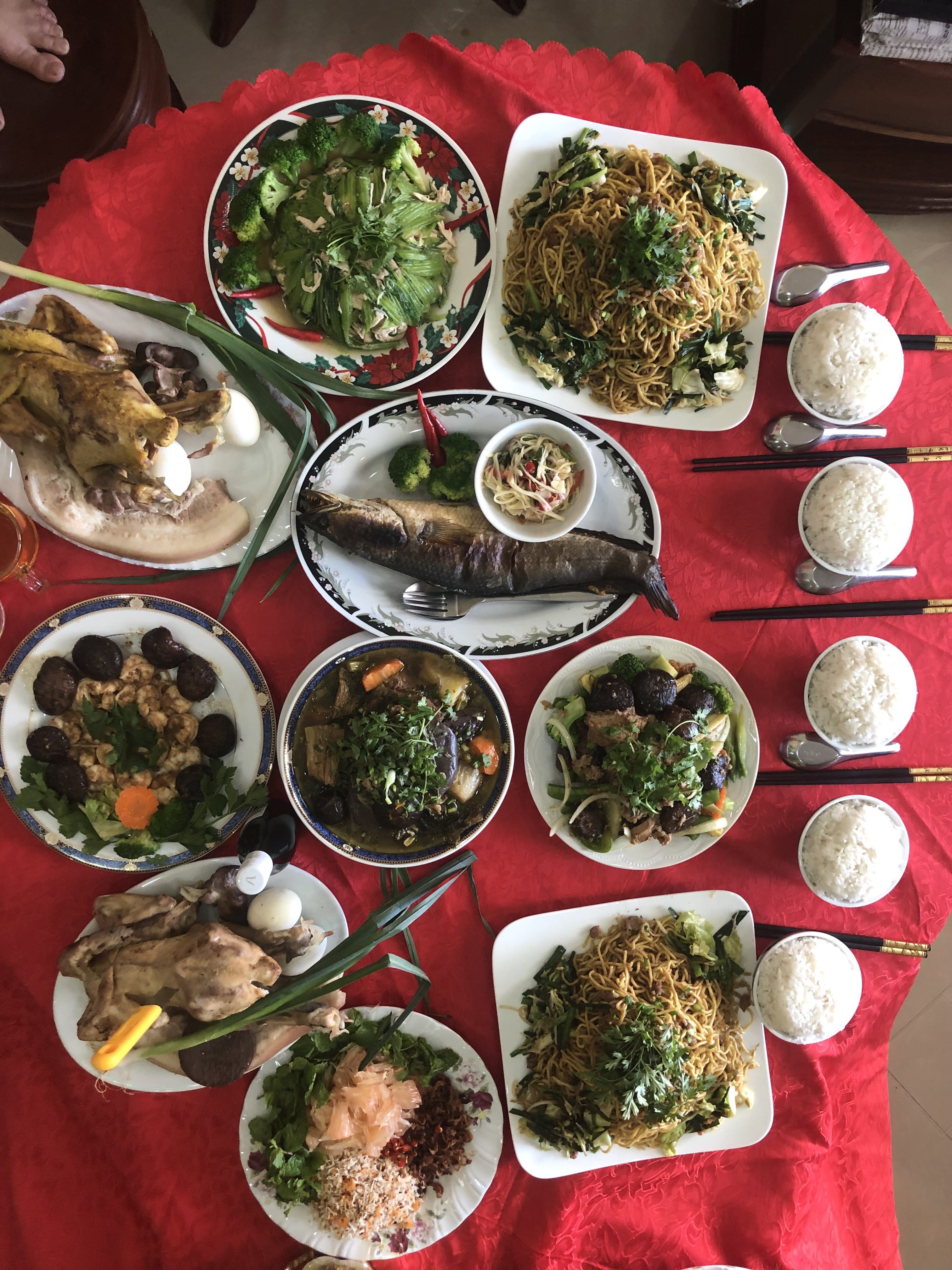 Offerings for the hungry ghosts